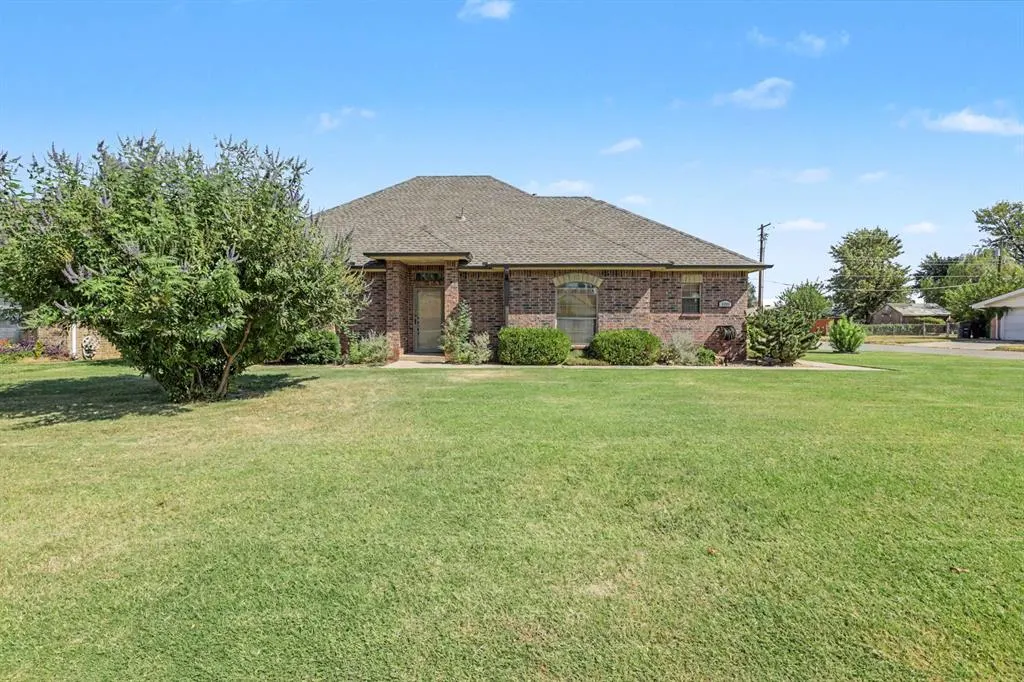 Photo 2 — 4201 NW 54th Street, Oklahoma City, OK 73112