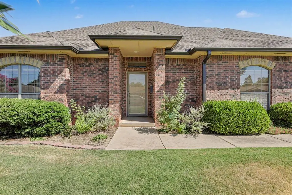 Photo 3 — 4201 NW 54th Street, Oklahoma City, OK 73112