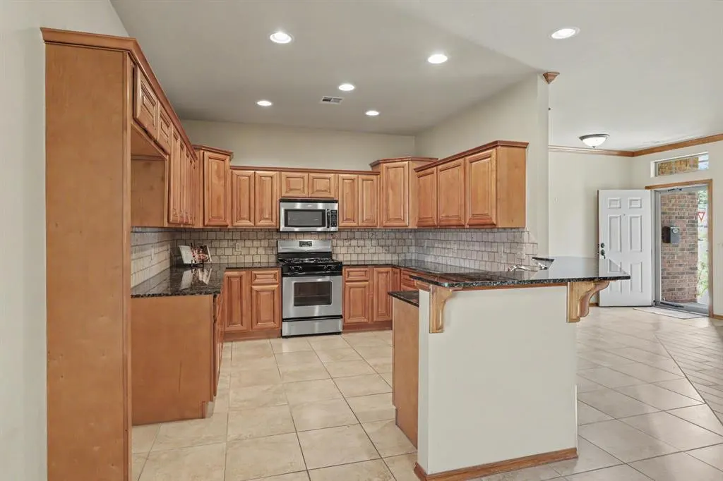 Photo 11 — 4201 NW 54th Street, Oklahoma City, OK 73112