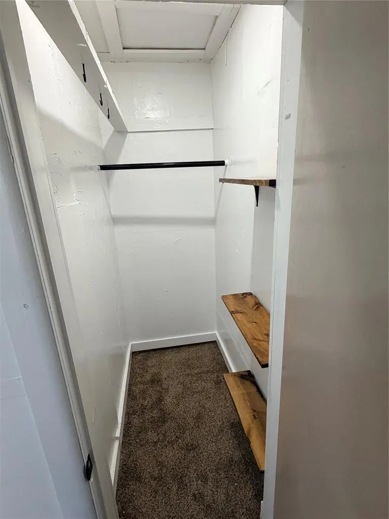Photo 9 — 524 S 8th Street, Clinton, OK 73601