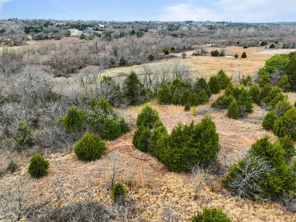 Photo 9 — 5701 S Henney Road, Choctaw, OK 73020