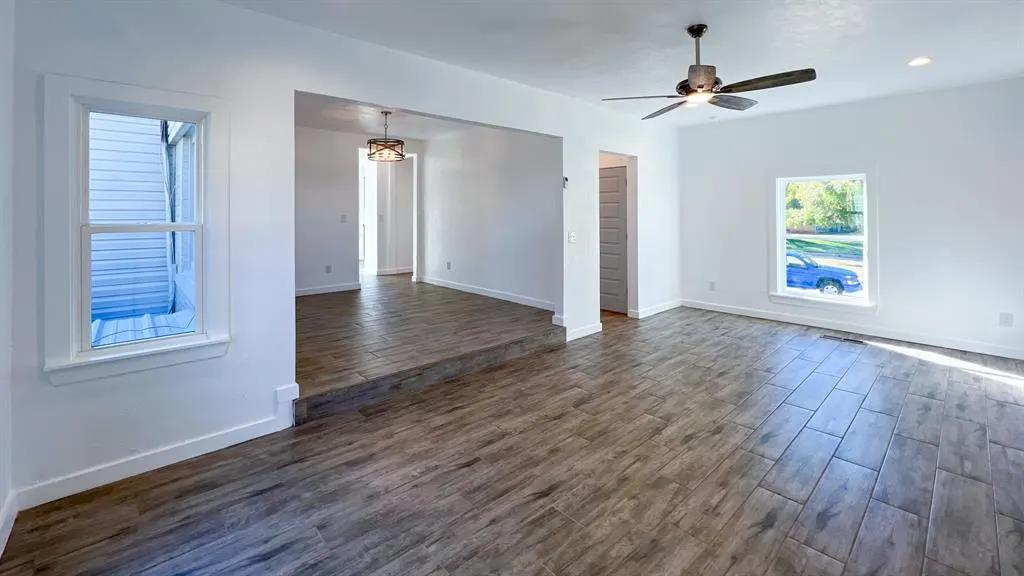 Photo 14 — 3012 N Venice Boulevard, Oklahoma City, OK 73107