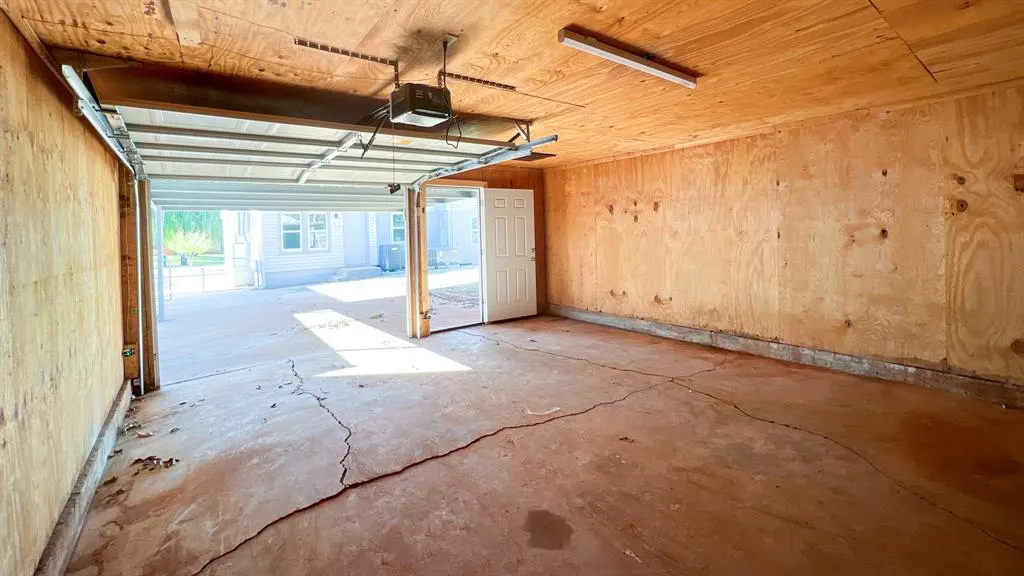 Photo 41 — 3012 N Venice Boulevard, Oklahoma City, OK 73107