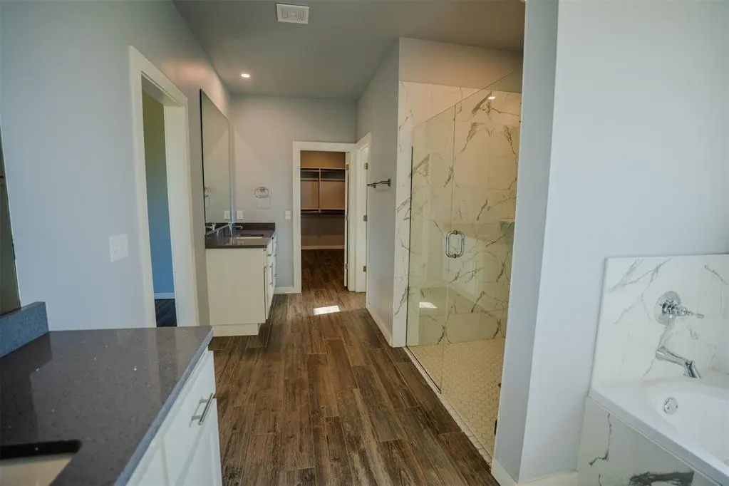 Photo 11 — 17945 Salem Road, Choctaw, OK 73020