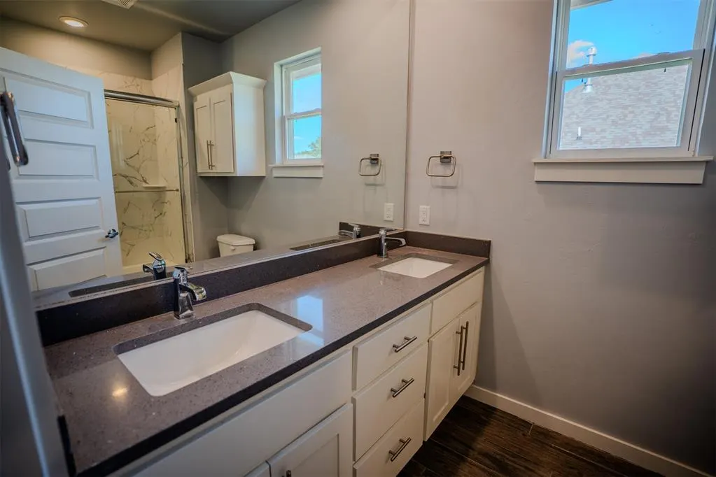 Photo 14 — 17945 Salem Road, Choctaw, OK 73020