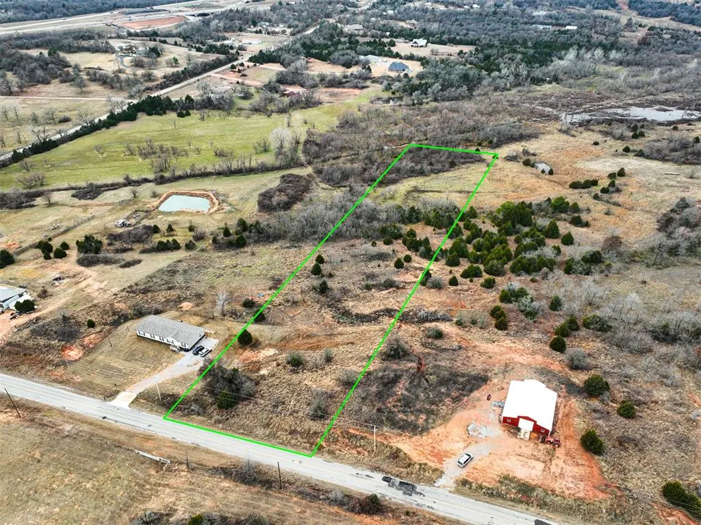 Front exterior — 5601 S Henney Road, Choctaw, OK 73020
