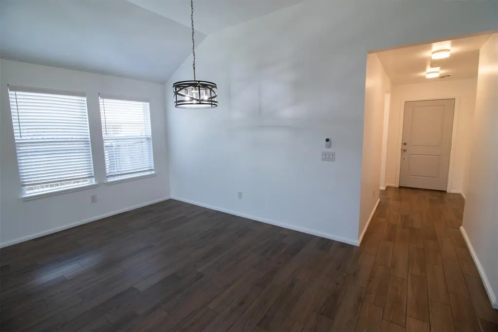 Photo 3 — 12925 NW 3rd Terrace, Yukon, OK 73099