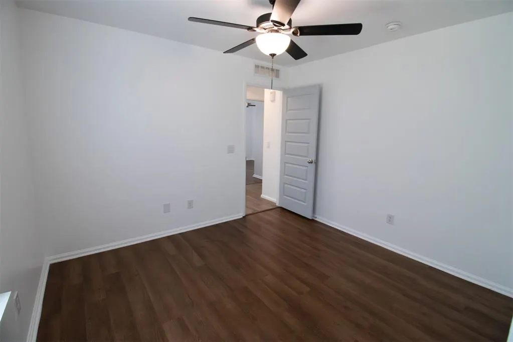 Photo 15 — 12925 NW 3rd Terrace, Yukon, OK 73099
