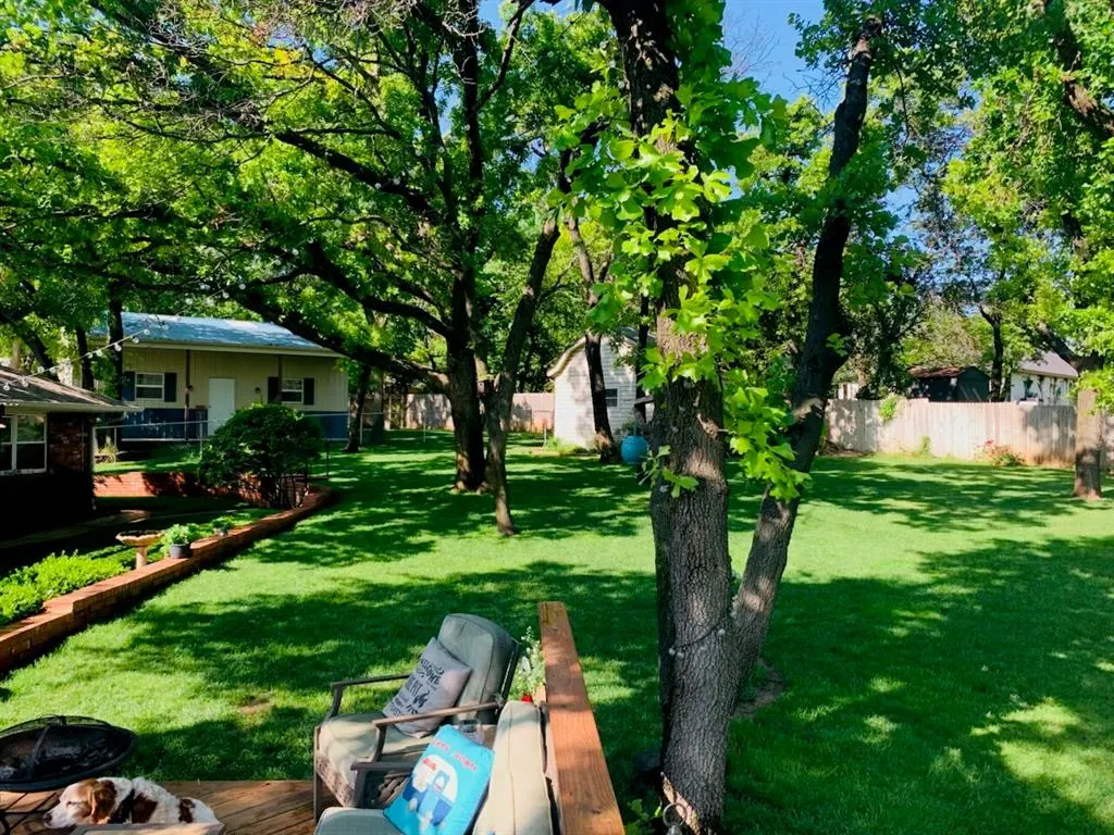 Photo 5 — 3401 Carriage Way, Edmond, OK 73013
