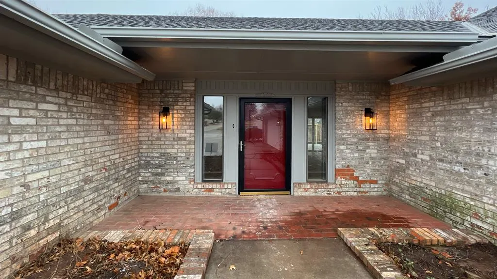 Photo 5 — 12510 Maple Ridge Road, Oklahoma City, OK 73120