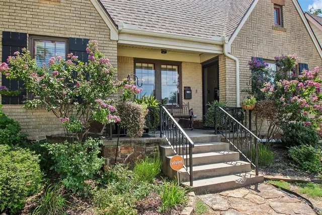 Photo 7 — 2304 NW 27th Street, Oklahoma City, OK 73107