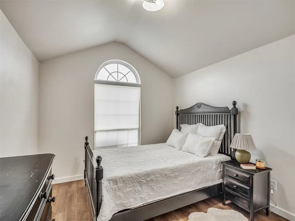 Photo 18 — 4208 Notting Hill Drive, Moore, OK 73160