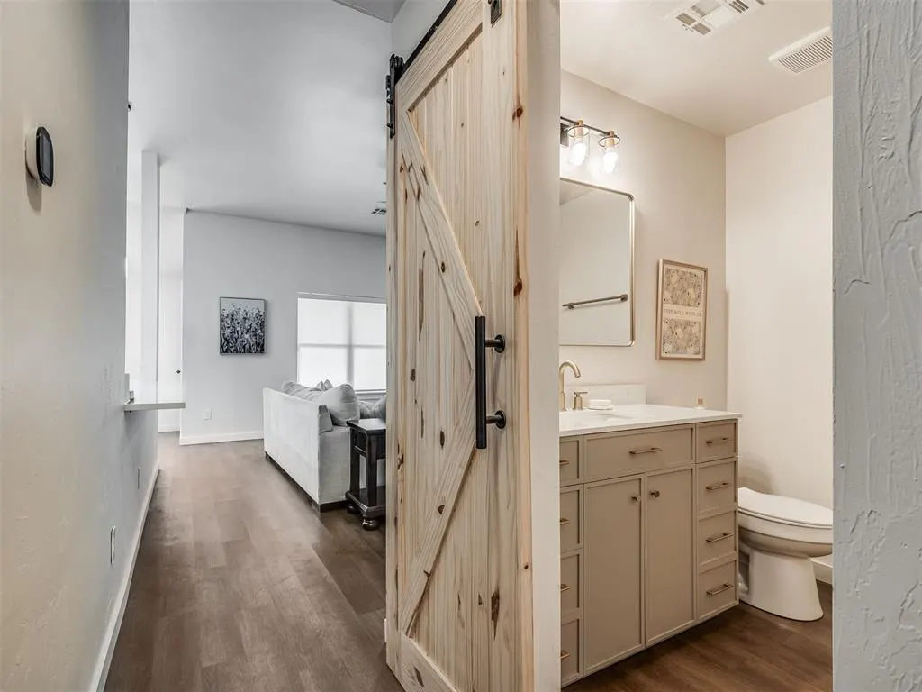 Photo 19 — 4208 Notting Hill Drive, Moore, OK 73160