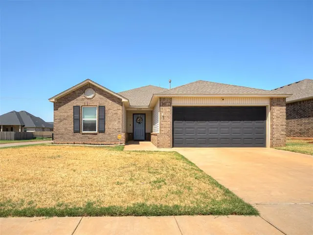 Photo 3 — 11549 NW 100th Street, Yukon, OK 73099