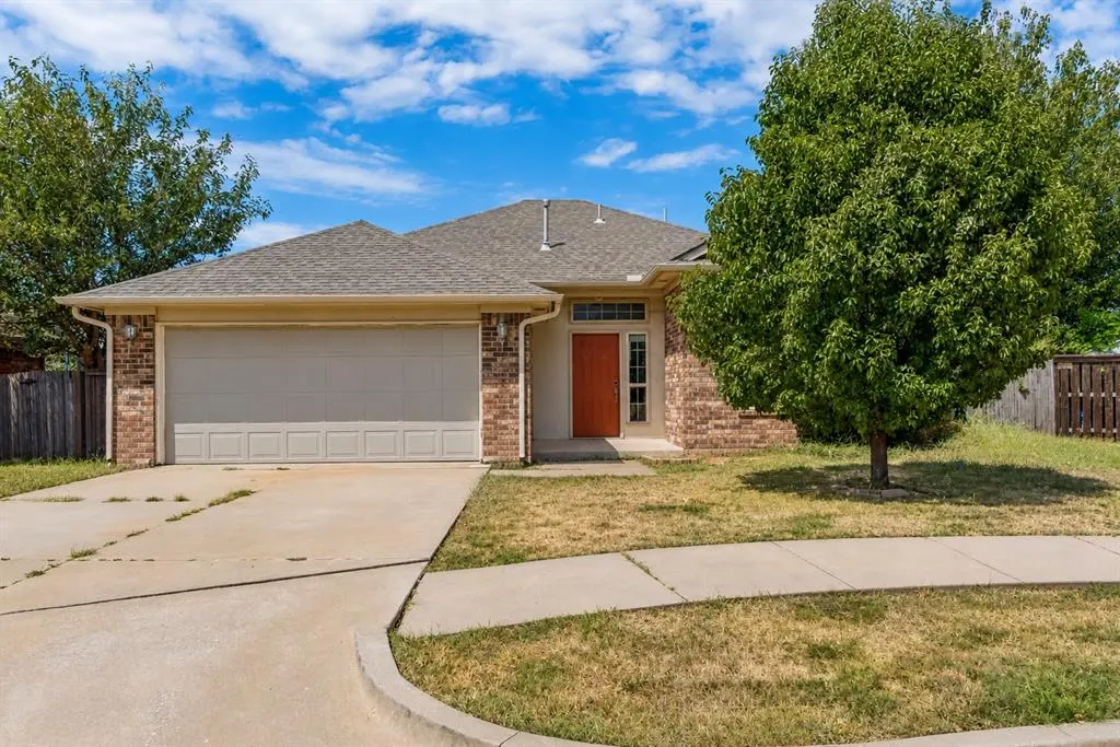 Front exterior — 2333 NW 161st Terrace, Edmond, OK 73013