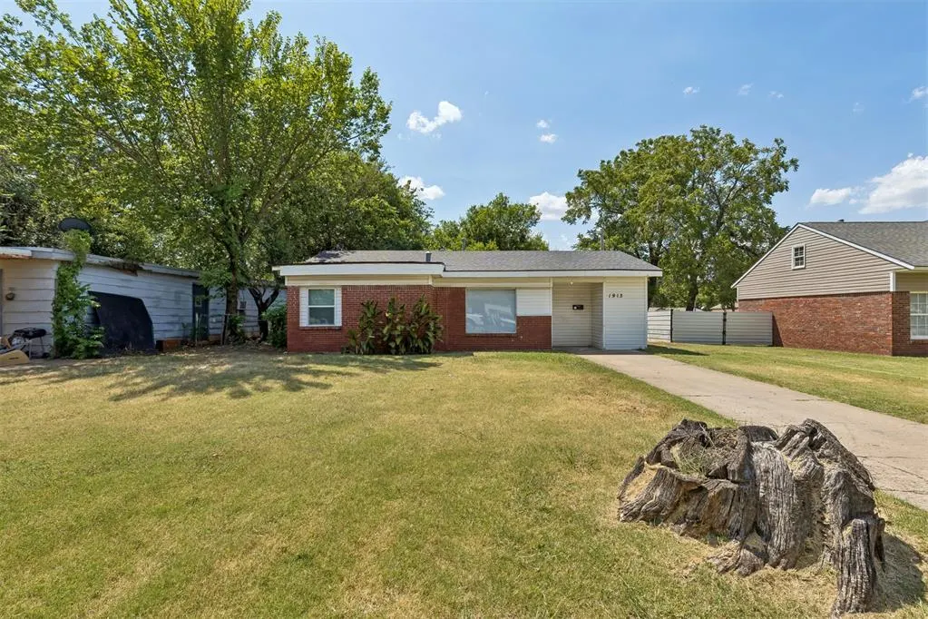 Front exterior — 1913 Elm Drive, Oklahoma City, OK 73115