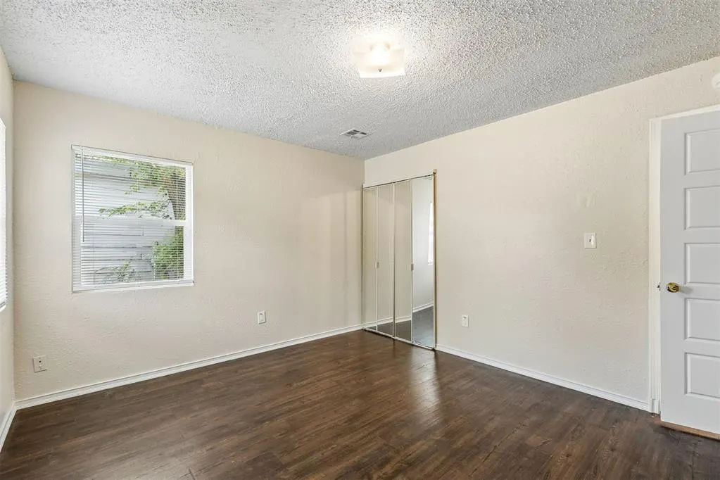Photo 9 — 1913 Elm Drive, Oklahoma City, OK 73115