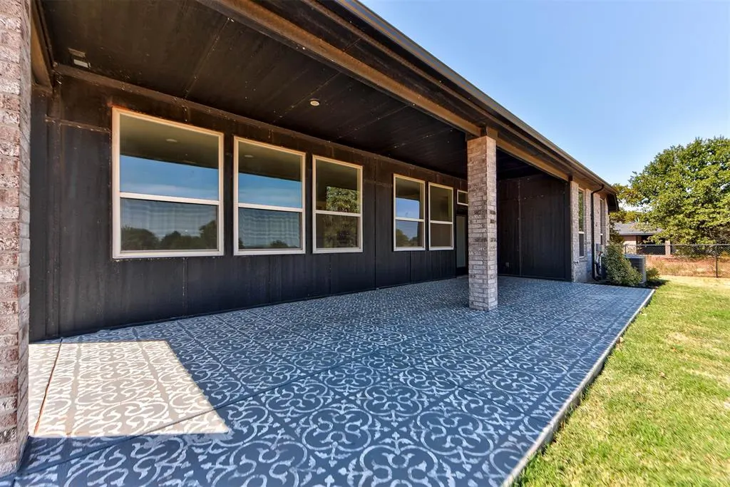 Photo 44 — 17123 240th Street, Washington, OK 73093