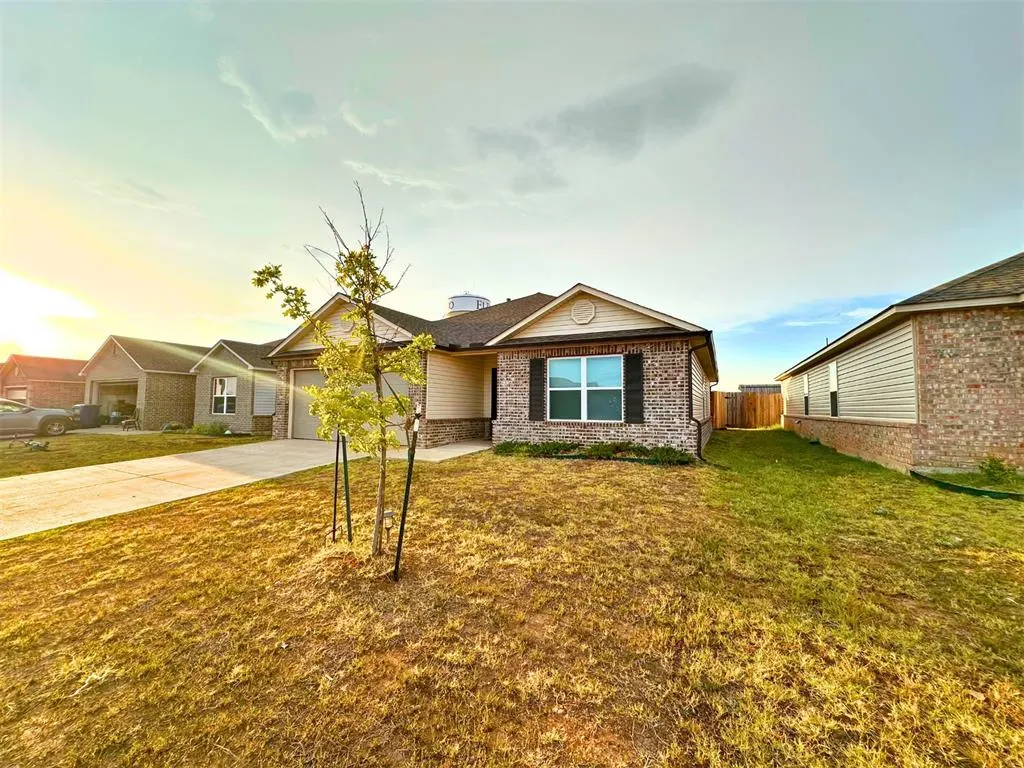 Front exterior — 2000 Meek Cutoff Drive, El Reno, OK 73036