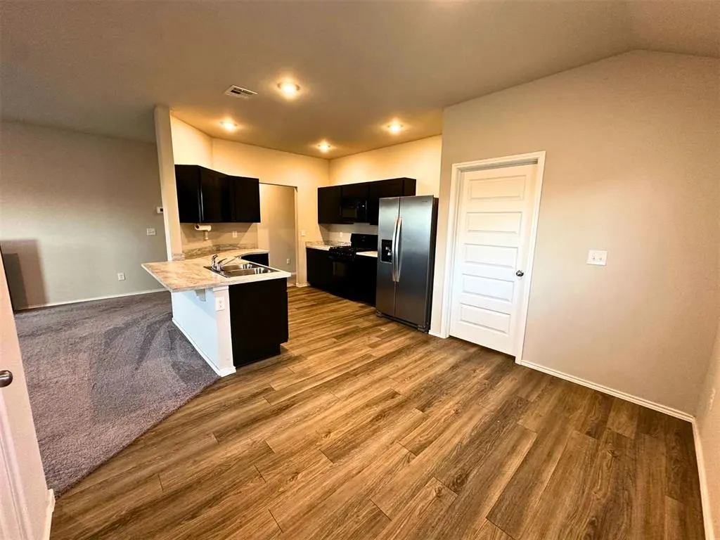 Photo 13 — 2000 Meek Cutoff Drive, El Reno, OK 73036