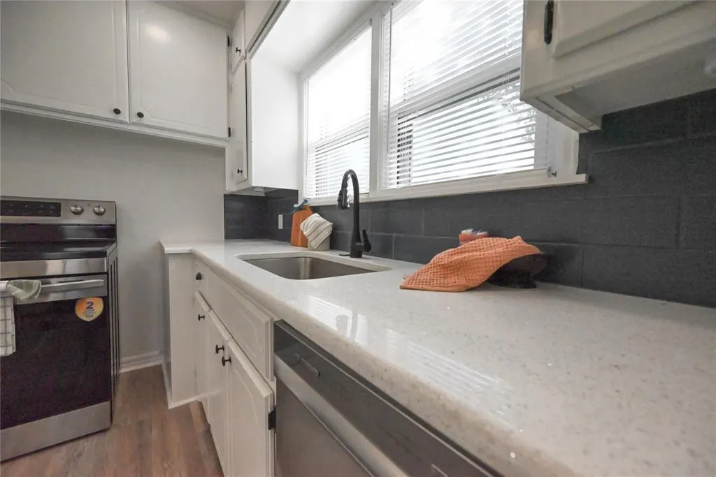 Photo 6 — 214 N 17th Street, Chickasha, OK 73018