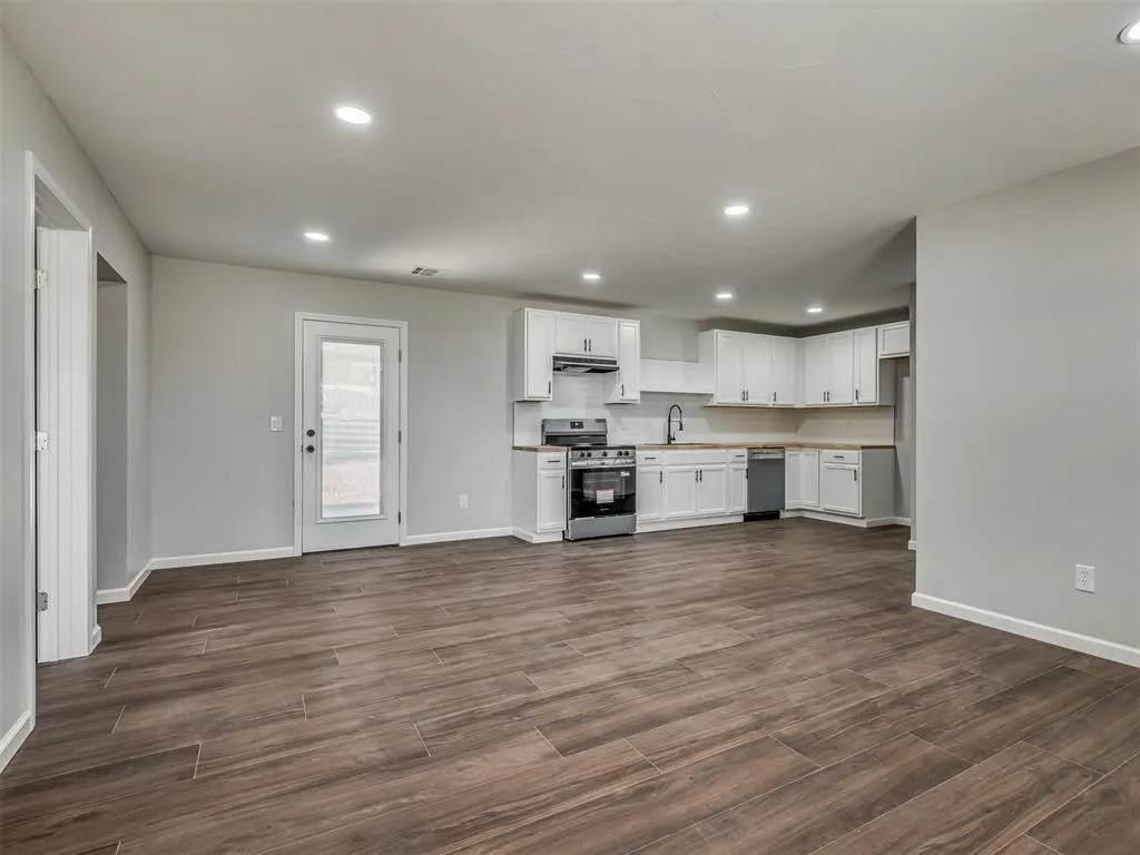 Photo 12 — 507 S Scott Street, Wayne, OK 73095
