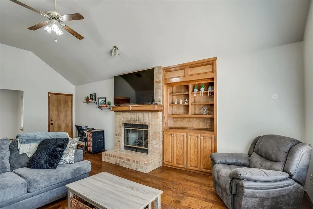 Photo 11 — 9925 Fox Fair Hollow, Midwest City, OK 73130