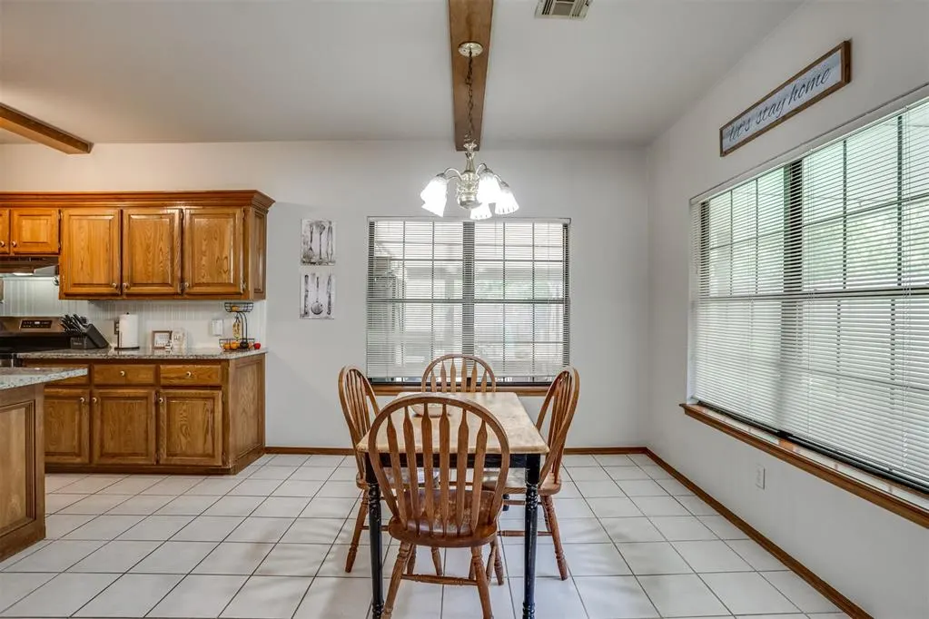 Photo 13 — 9925 Fox Fair Hollow, Midwest City, OK 73130