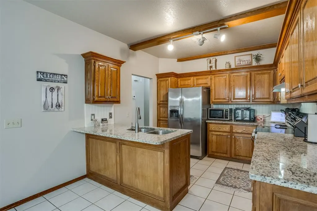 Photo 16 — 9925 Fox Fair Hollow, Midwest City, OK 73130