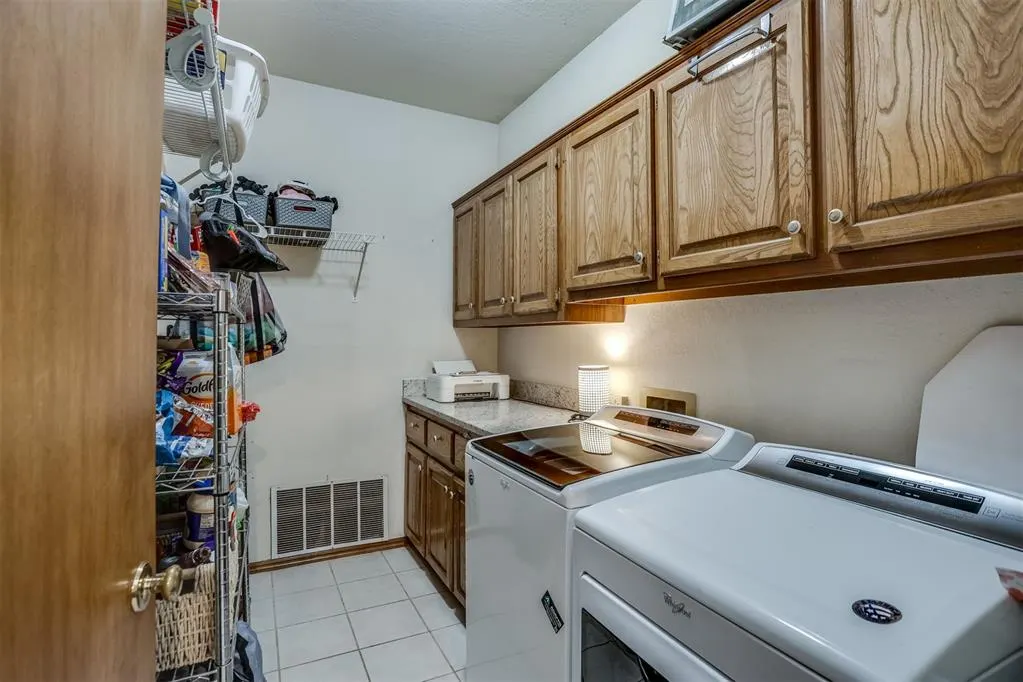 Photo 19 — 9925 Fox Fair Hollow, Midwest City, OK 73130