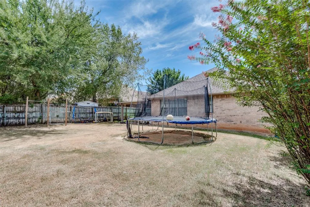 Photo 36 — 9925 Fox Fair Hollow, Midwest City, OK 73130