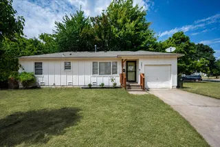 Sold home at 3601 Woodside Drive