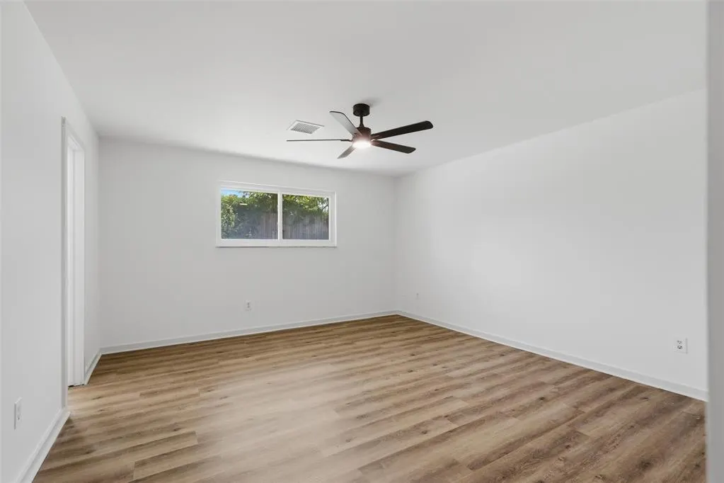 Photo 18 — 6708 Whitehall Drive, Oklahoma City, OK 73132