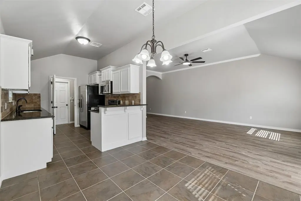 Photo 15 — 2324 Turtlewood River Road, Oklahoma City, OK 73130