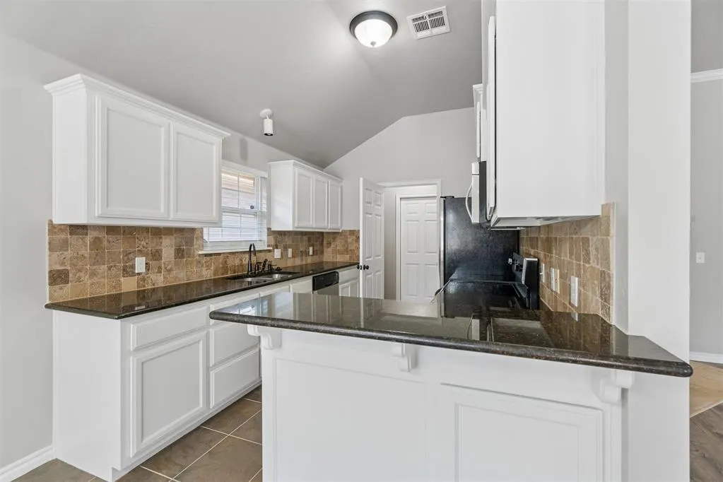 Photo 20 — 2324 Turtlewood River Road, Oklahoma City, OK 73130