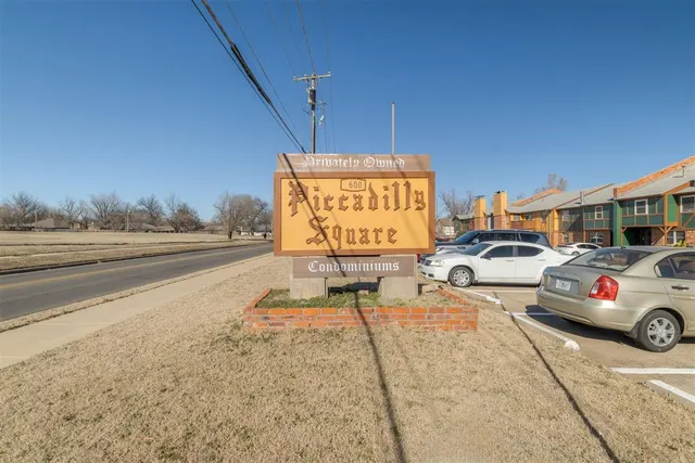 Photo 2 — 2620 N Ann Arbor Avenue 112, Oklahoma City, OK 73127