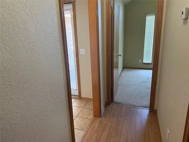 Photo 5 — 5812 SE 9th Street, Midwest City, OK 73110
