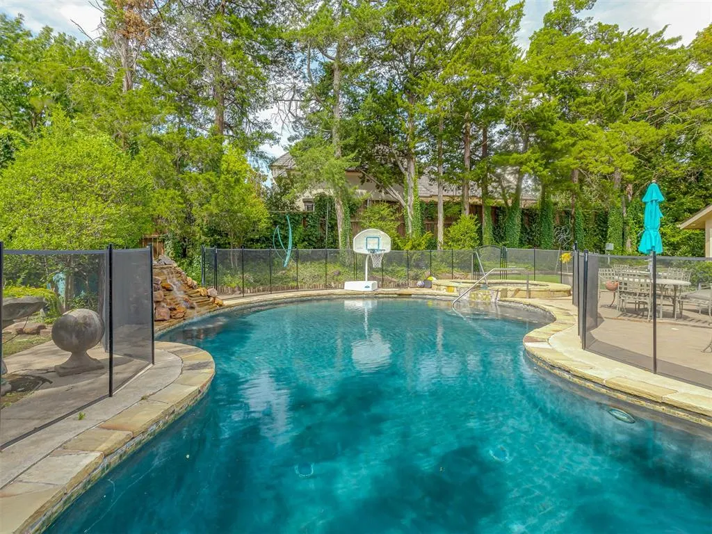 Photo 46 — 1600 Guilford Lane, Oklahoma City, OK 73120