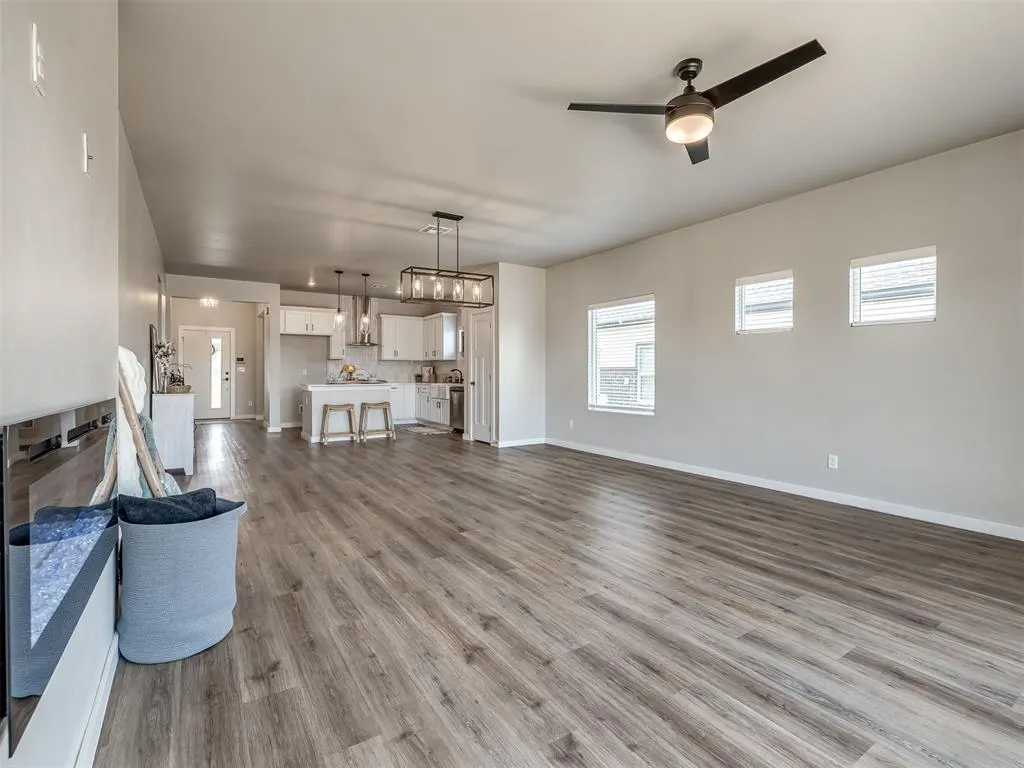 Photo 7 — 8104 NW 151st Circle, Edmond, OK 73013-5973