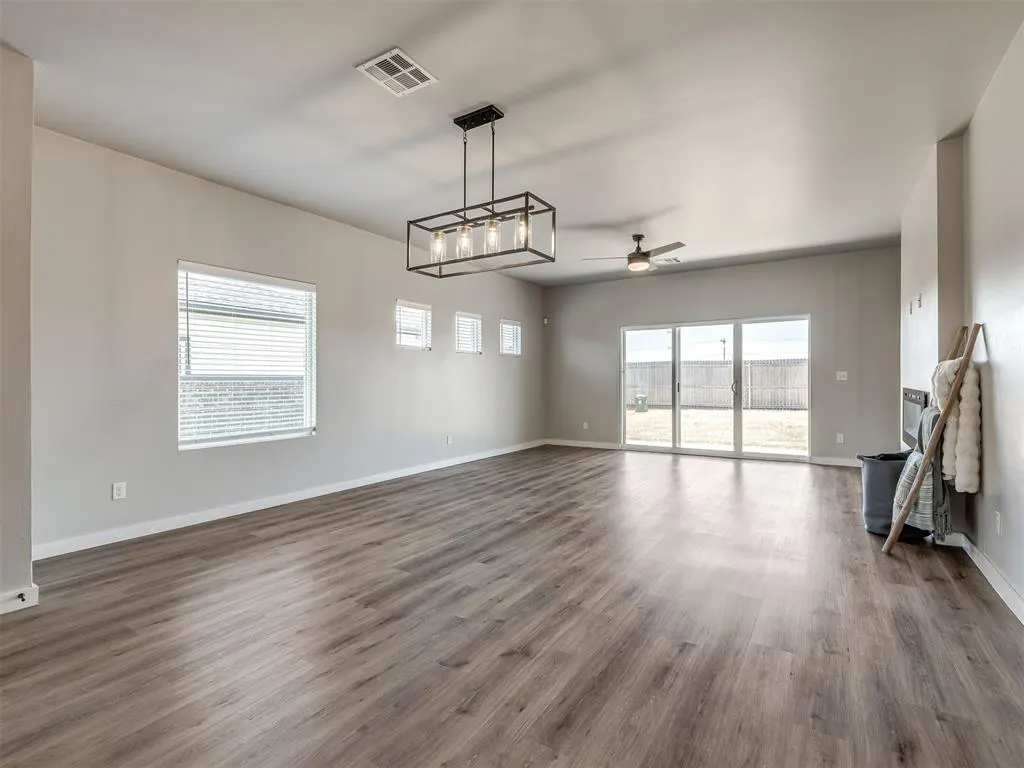 Photo 11 — 8104 NW 151st Circle, Edmond, OK 73013-5973