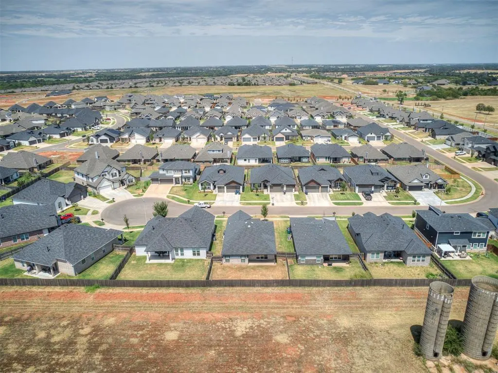 Photo 45 — 8104 NW 151st Circle, Edmond, OK 73013-5973