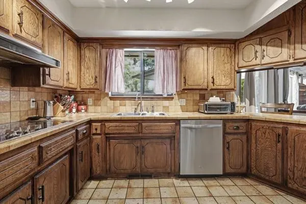 Photo 19 — 6117 W Gun Hill Way, Oklahoma City, OK 73132