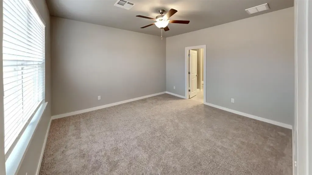 Photo 14 — 12405 Aldrin Way, Oklahoma City, OK 73013