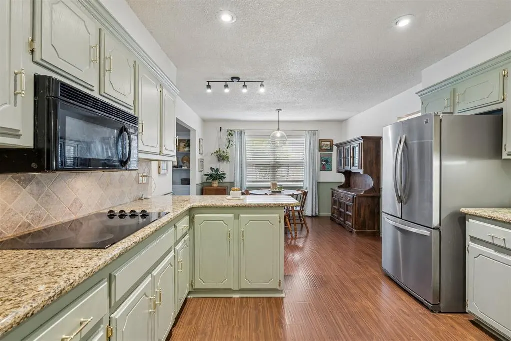 Photo 19 — 1001 Apollo Circle, Edmond, OK 73003