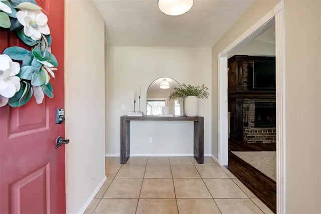 Photo 4 — 12020 Silver Sun Drive, Oklahoma City, OK 73162