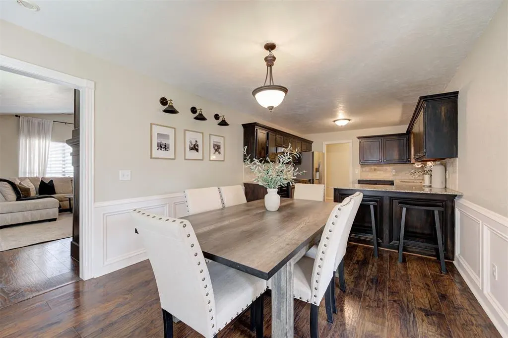 Photo 11 — 12020 Silver Sun Drive, Oklahoma City, OK 73162