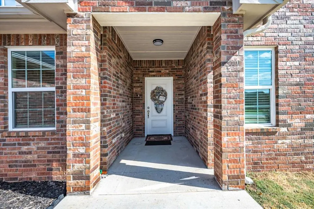 Photo 5 — 1523 W Diamond Way, Mustang, OK 73064