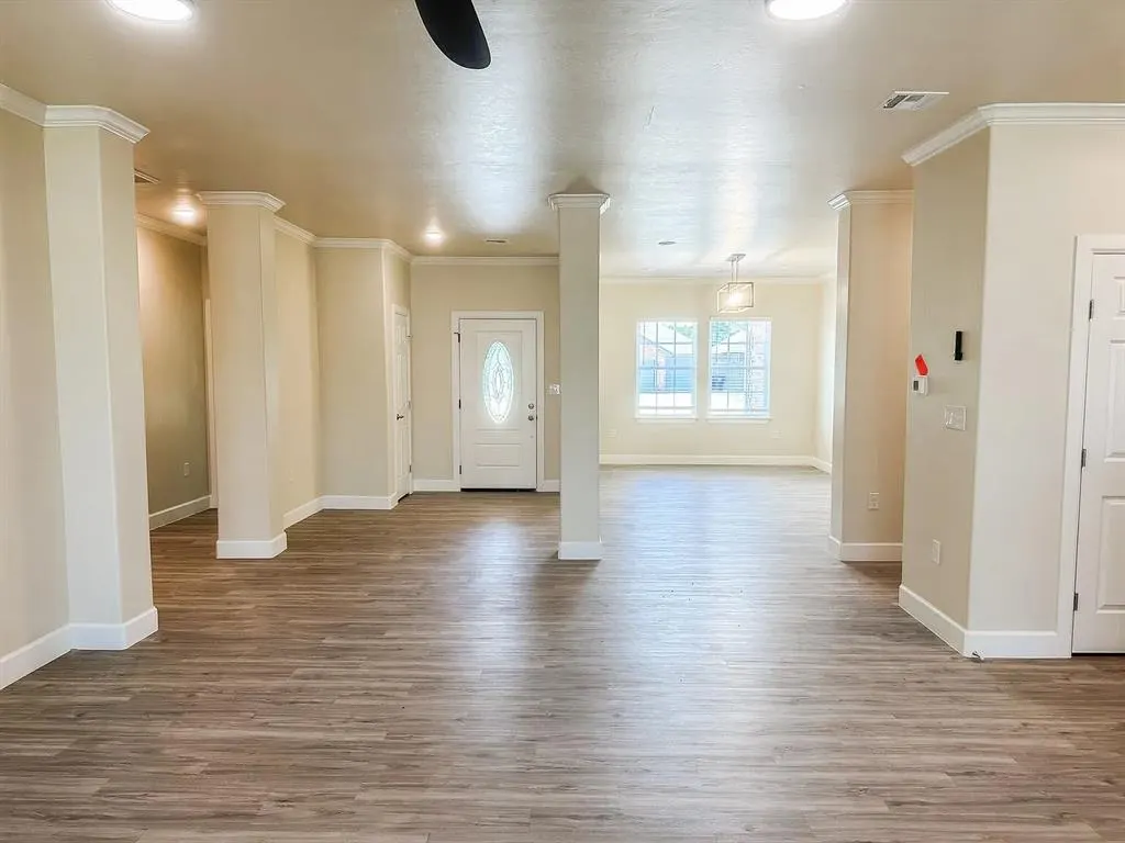 Photo 6 — 1523 W Diamond Way, Mustang, OK 73064