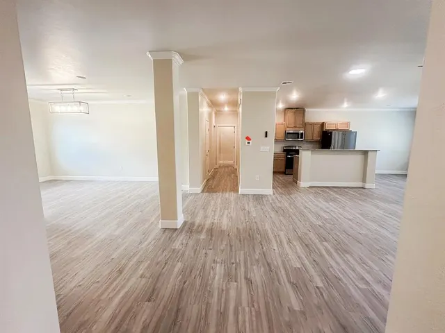 Photo 7 — 1523 W Diamond Way, Mustang, OK 73064