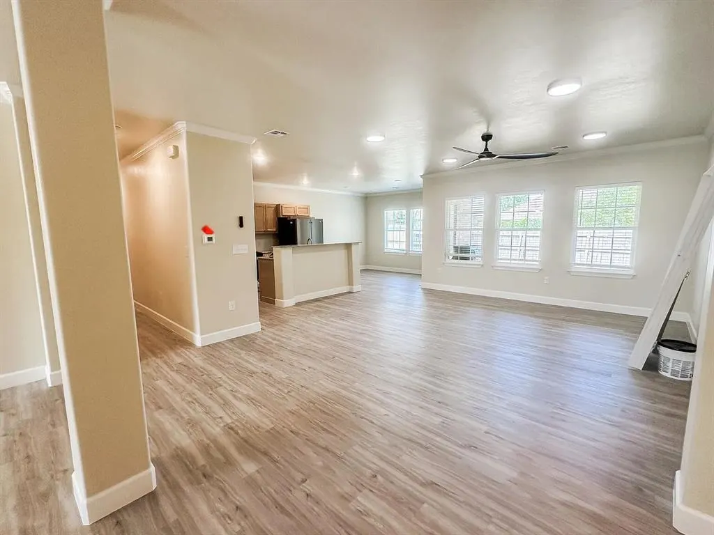 Photo 12 — 1523 W Diamond Way, Mustang, OK 73064